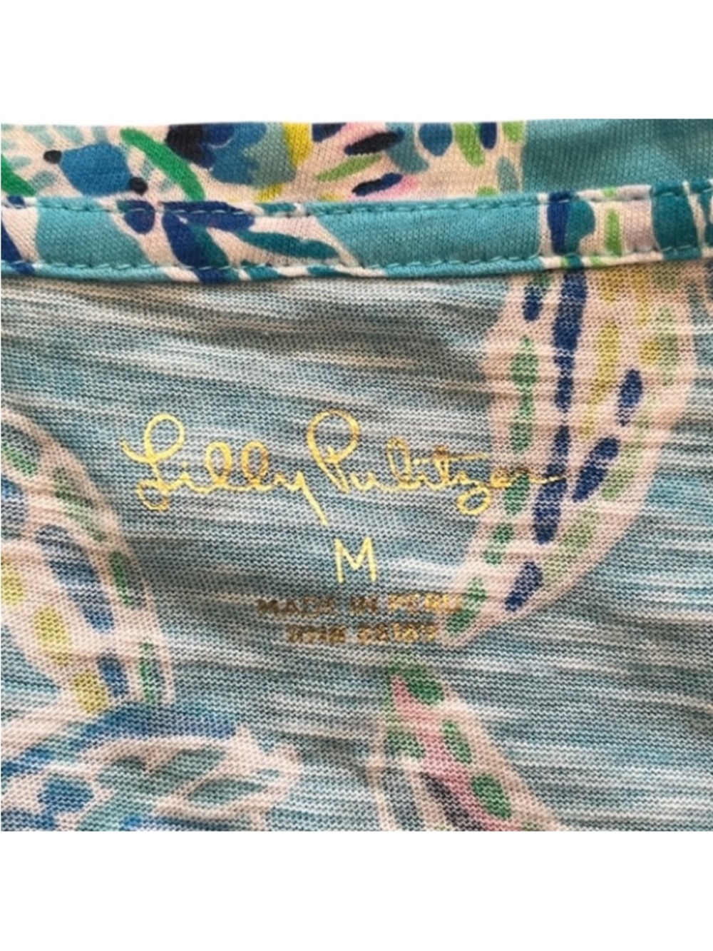 Lilly Pulitzer Bermuda Blue Turtle Etta V Neck Top M - Picture 5 of 7